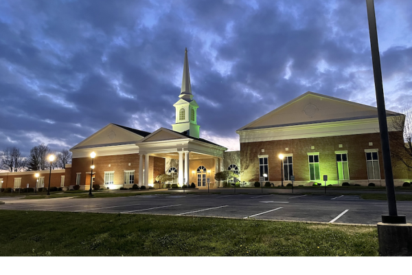 Photo of the front entrance of Central Baptist Church at evening.